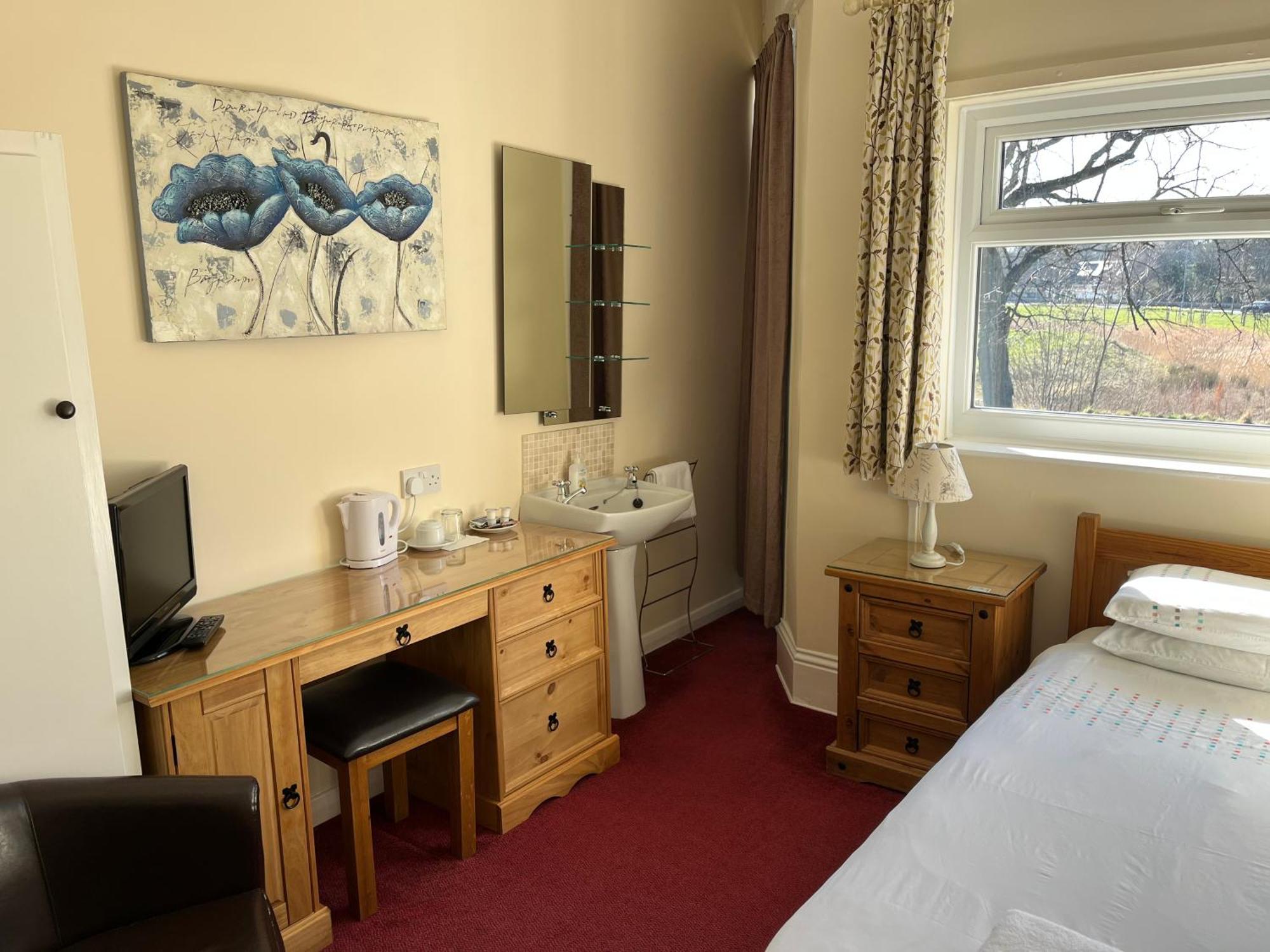 Chadwick Guest House Мидълзбро Екстериор снимка