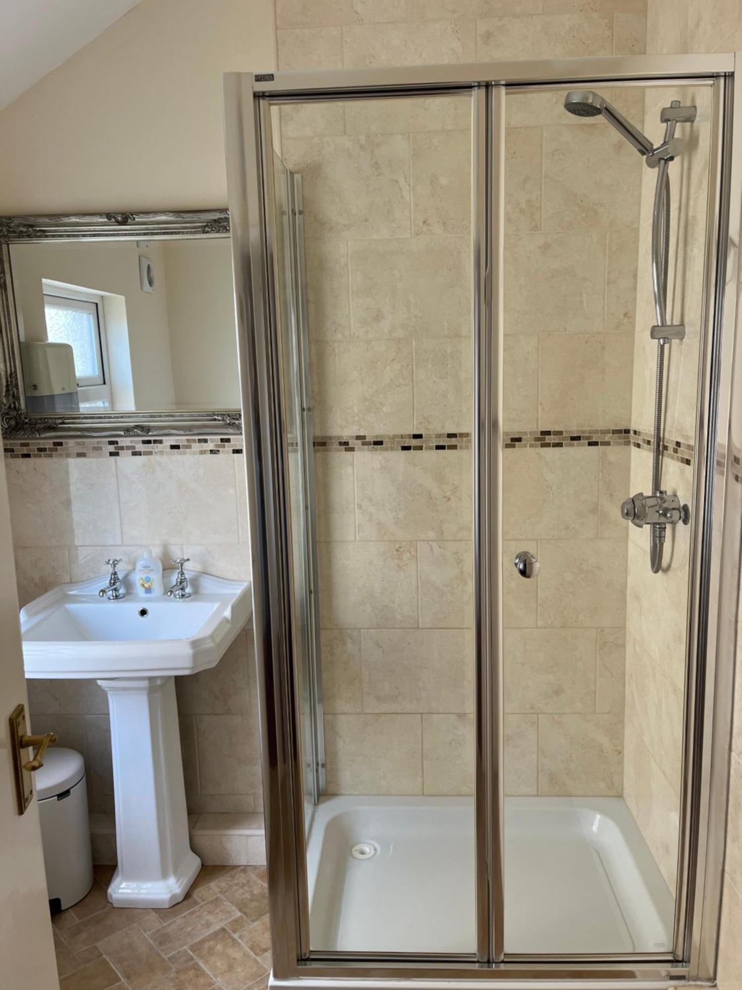 Chadwick Guest House Мидълзбро Екстериор снимка